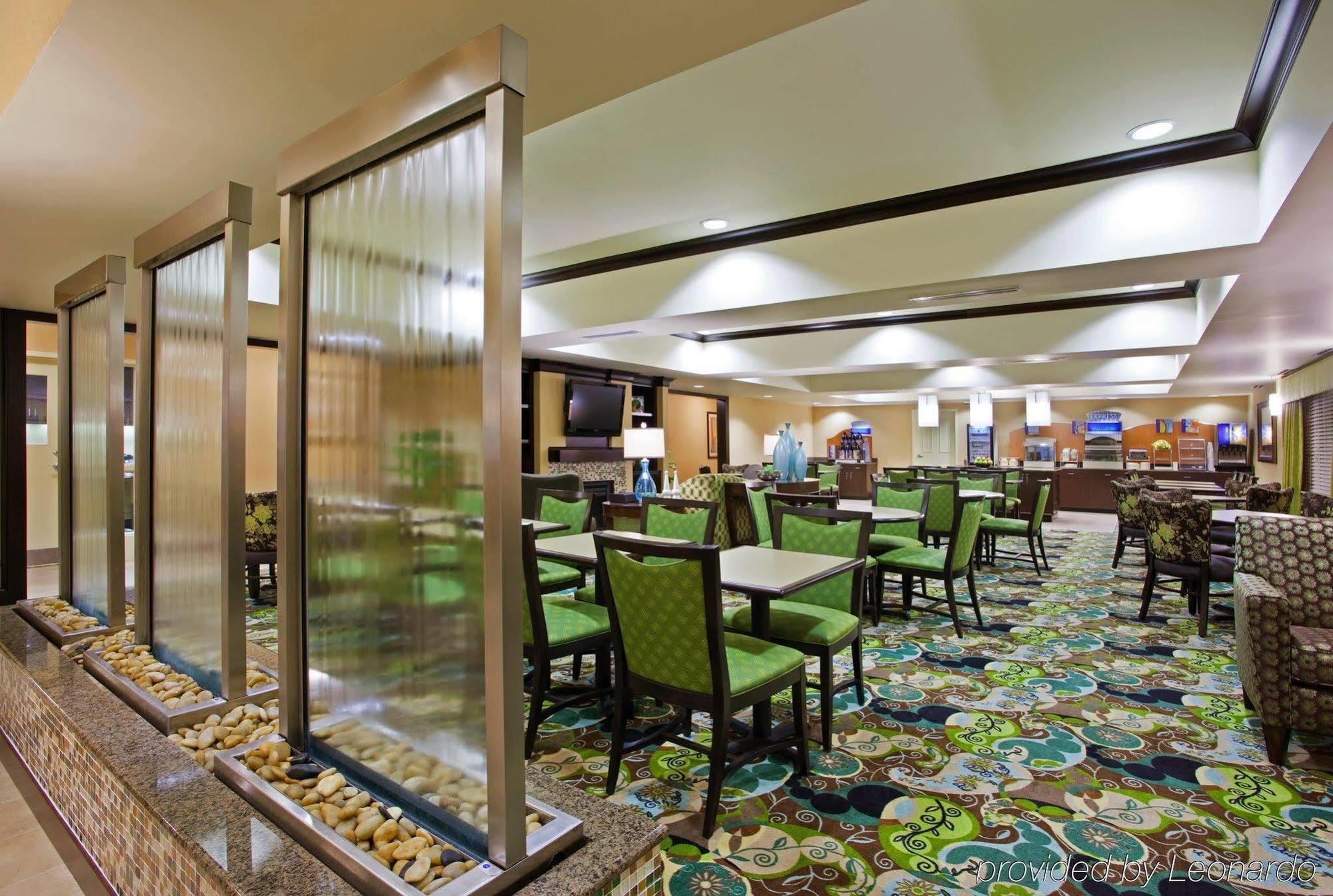 Holiday Inn Express - Columbus - Dublin By Ihg Экстерьер фото