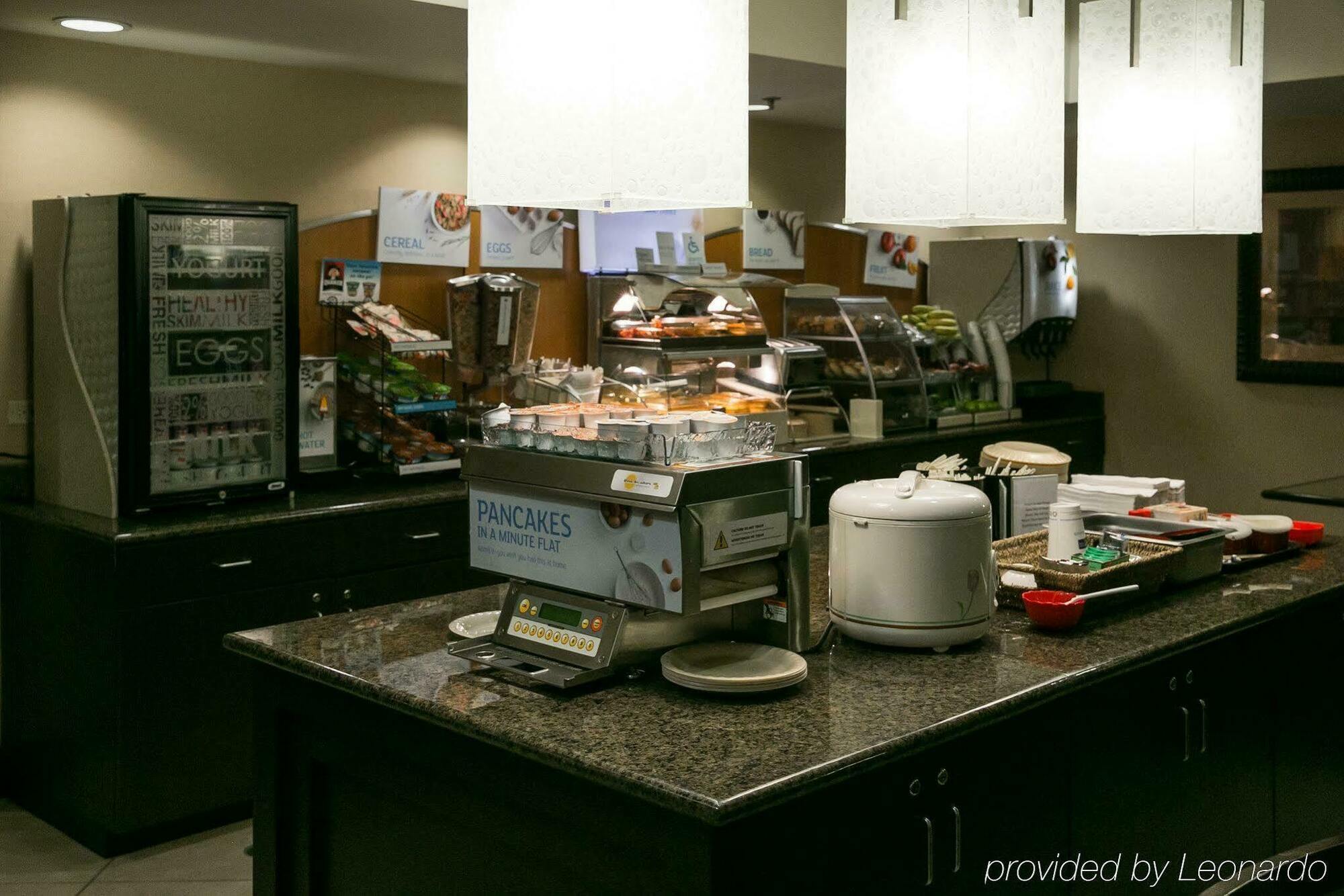 Holiday Inn Express - Columbus - Dublin By Ihg Экстерьер фото